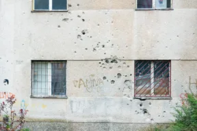graffiti sul palazzo