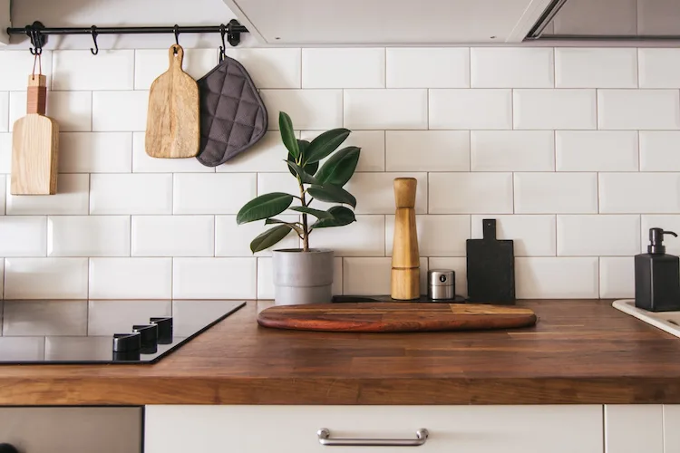 Utensili da cucina: come usarli e quali materiali scegliere?