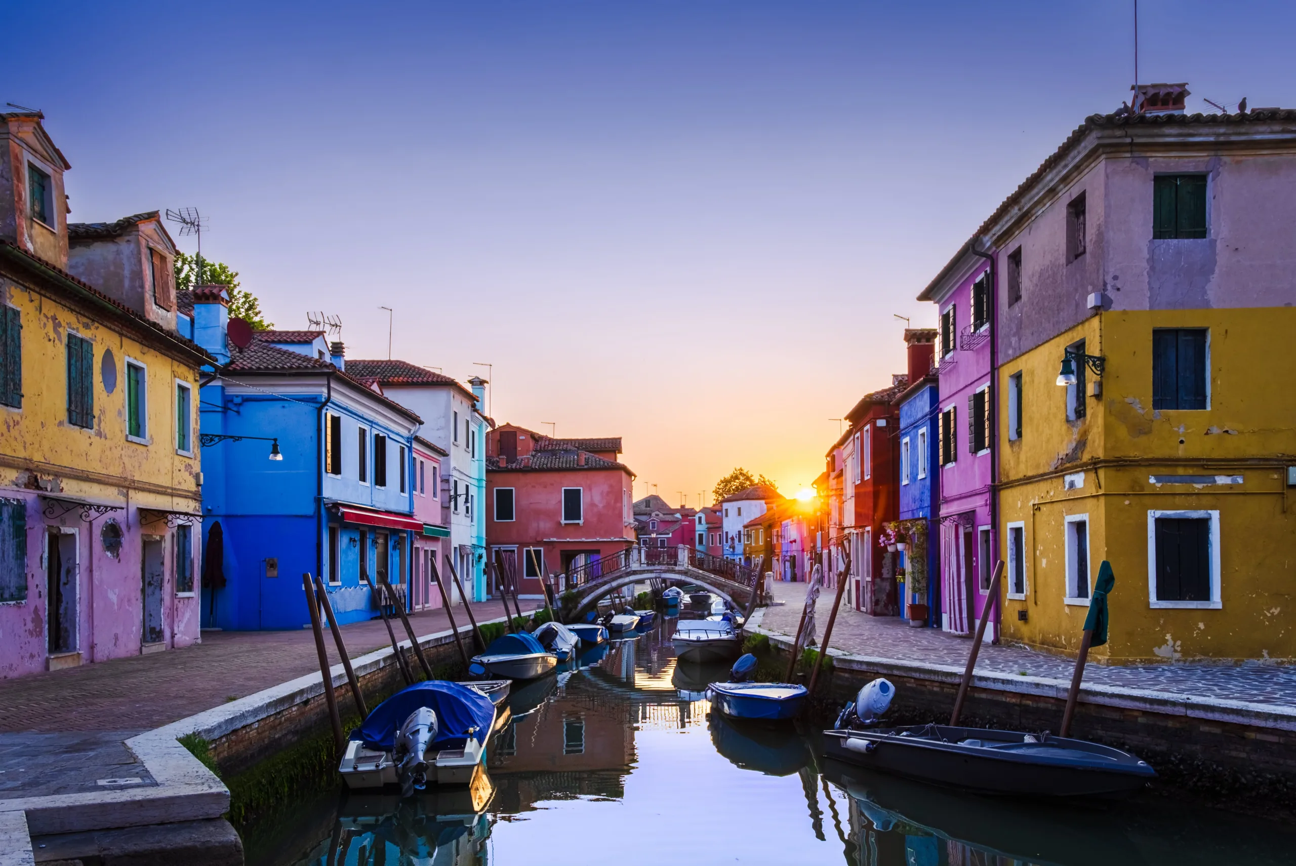 Perché le case di Burano sono colorate?