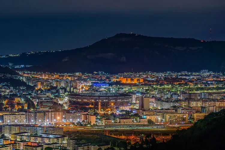 Napoli: cosa vedere nel quartiere di Fuorigrotta e quali sono i prezzi delle case?
