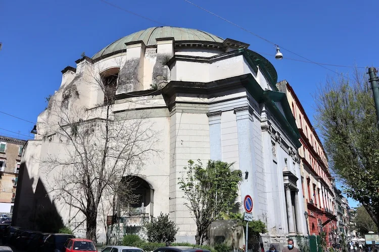 San Carlo all’Arena, quartiere di Napoli: cosa vedere e quanto costa viverci