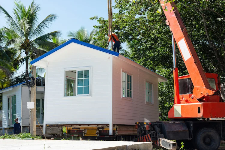 Case in legno prefabbricate senza permesso: qual è la normativa?