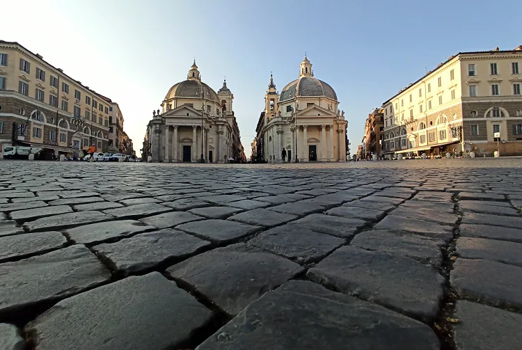 Visitare Roma: cosa sono i sampietrini? Le origini e la storia