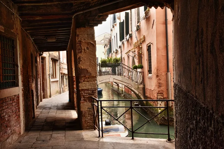 Le vie magiche di Venezia: dove sono le calli più belle e pittoresche