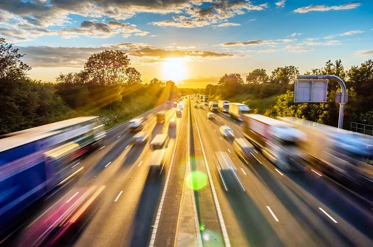 L’A8 Milano Laghi è la prima autostrada italiana a 5 corsie