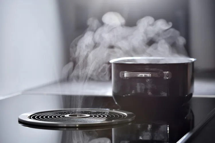 Qual è la cappa ideale per il piano a induzione?