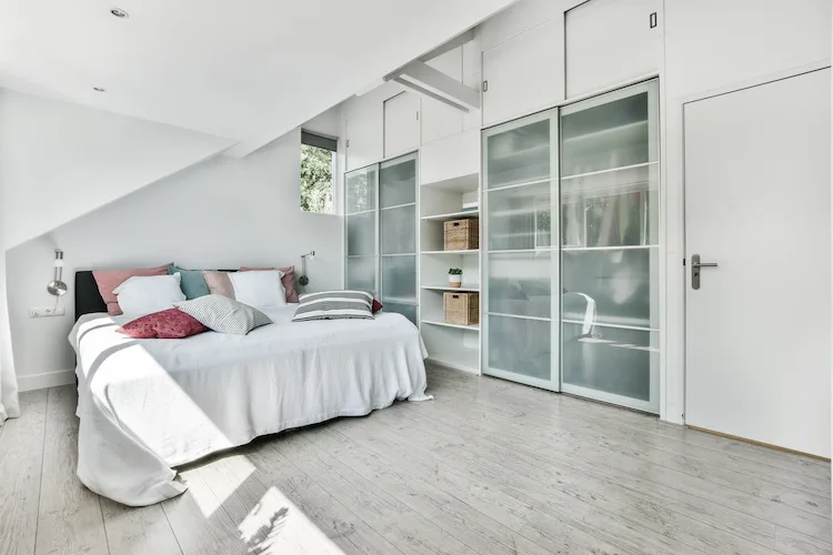 Cabina armadio per mansarda, tutte le soluzioni Ikea