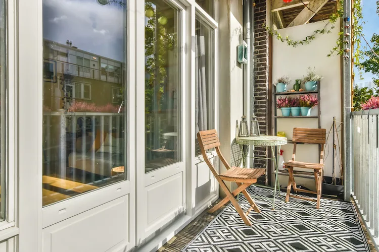 Che permessi servono per ampliare il balcone?