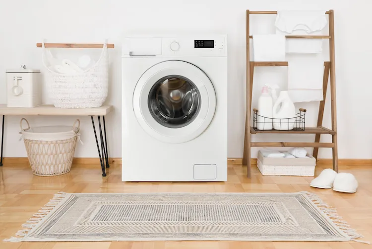 Bagno con lavanderia? Sì, ma con stile: ecco le soluzioni più originali per arredarlo