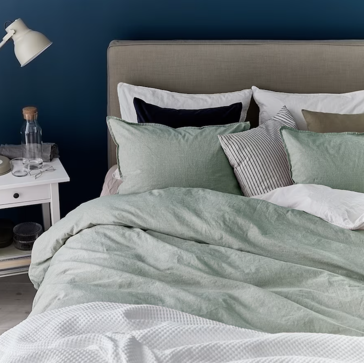 Come dividere un monolocale di 30 mq con le soluzioni Ikea Letto Ikea Songesand