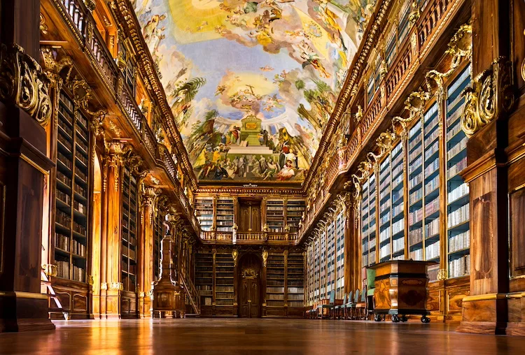 Viaggio alla scoperta delle biblioteche più belle del mondo