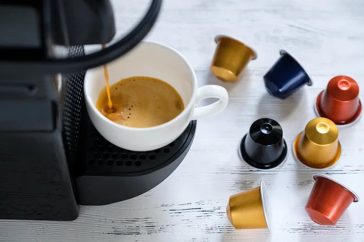 Dove si buttano le cialde del caffè? Si possono riciclare?