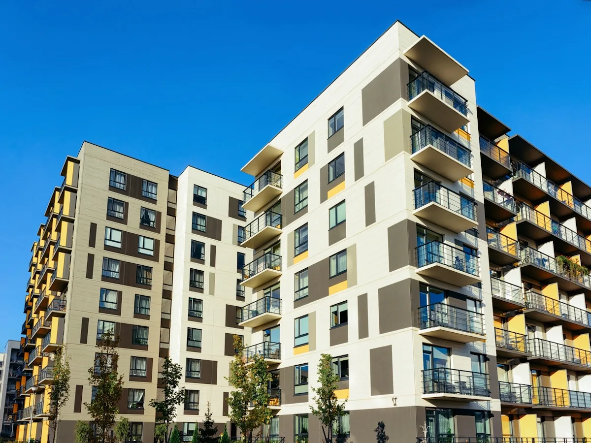 Supercondominio, cos’è e qual è la differenza con un condominio “normale”?