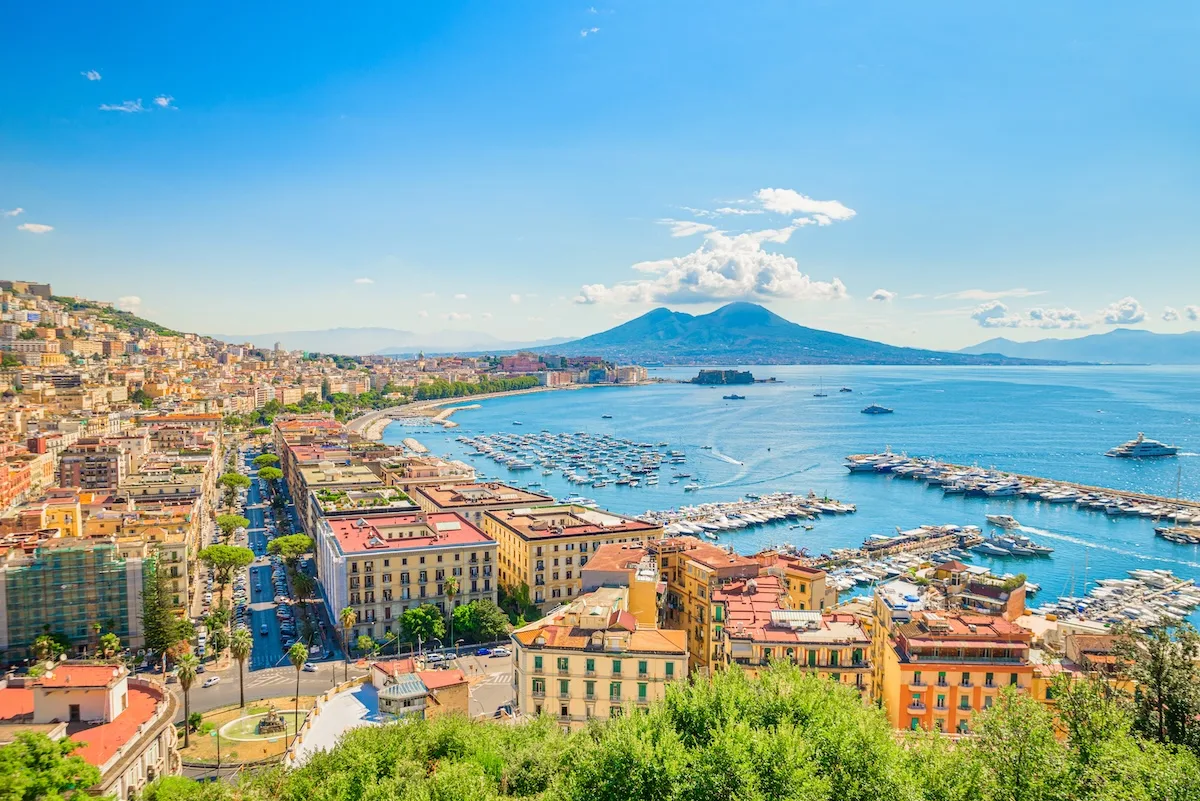 Cosa vedere nel quartiere Posillipo di Napoli e quanto costano le case