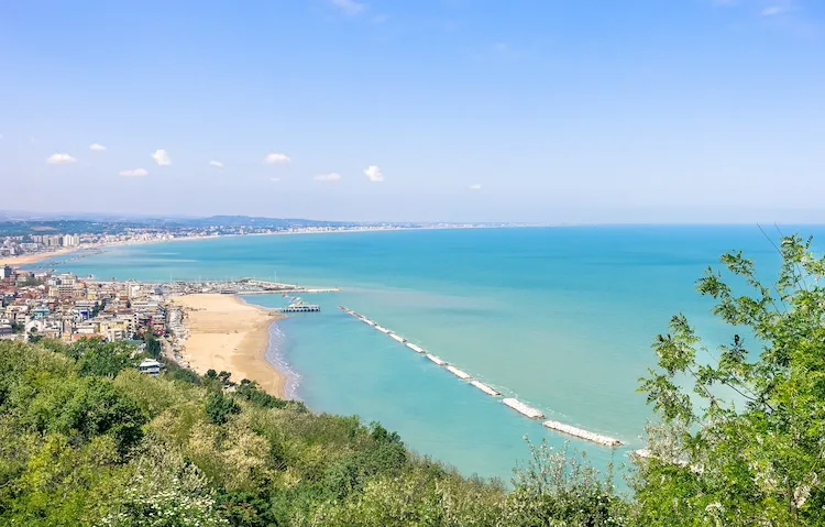 Conca, la città “profondata”: storia e curiosità dell’Atlantide italiana