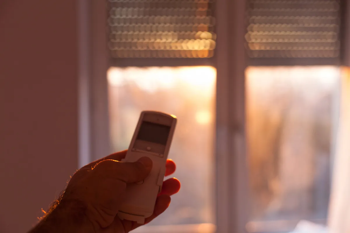 Come alzare o abbassare le tapparelle elettriche quando manca la corrente