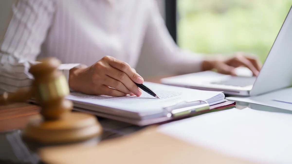 Detrazione IVA per il professionista che ristruttura: non serve essere proprietario