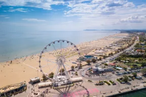 Le 10 spiagge più belle da scoprire in Emilia Romagna quest'estate