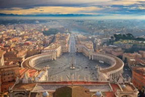 Piazza San Pietro a Roma