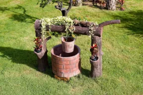 Pozzo in giardino