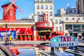 Tutto quello che non sapevi sul Moulin Rouge: storia e curiosità sul tempio del French Cancan e dello spettacolo