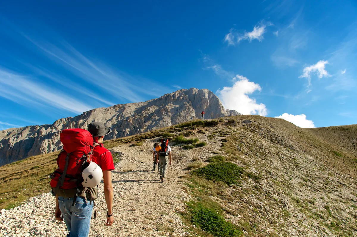 Dove andare in montagna d’estate in Abruzzo: un paradiso per gli amanti della natura