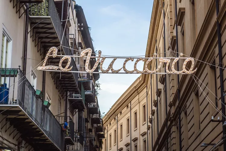 Ballarò e Vucciria, alla scoperta dei due mercati storici di Palermo