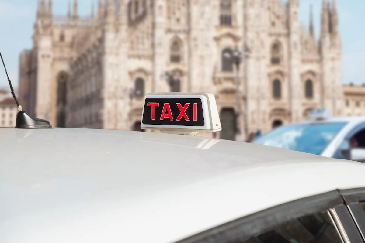 Tariffe dei taxi a Milano in aumento a luglio 2024: ecco quanto costeranno