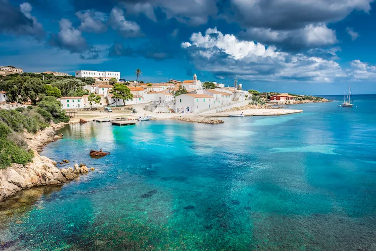 Asinara, perché l’isola della Sardegna si chiama così?