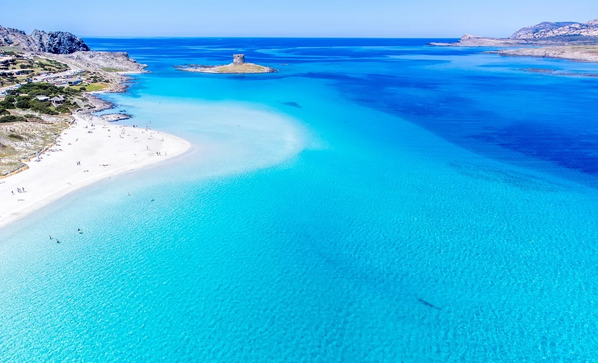 Ecco una selezione delle spiagge bianche più belle d’Italia