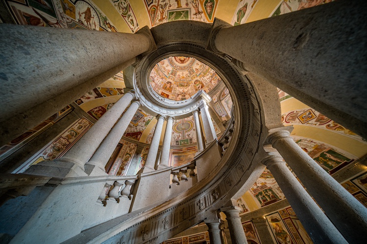 scalinata di Palazzo Farnese a Caprarola