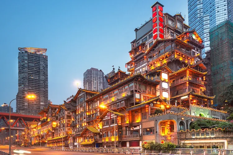 Chongqing, la città cyberpunk in Cina dove niente è come sembra