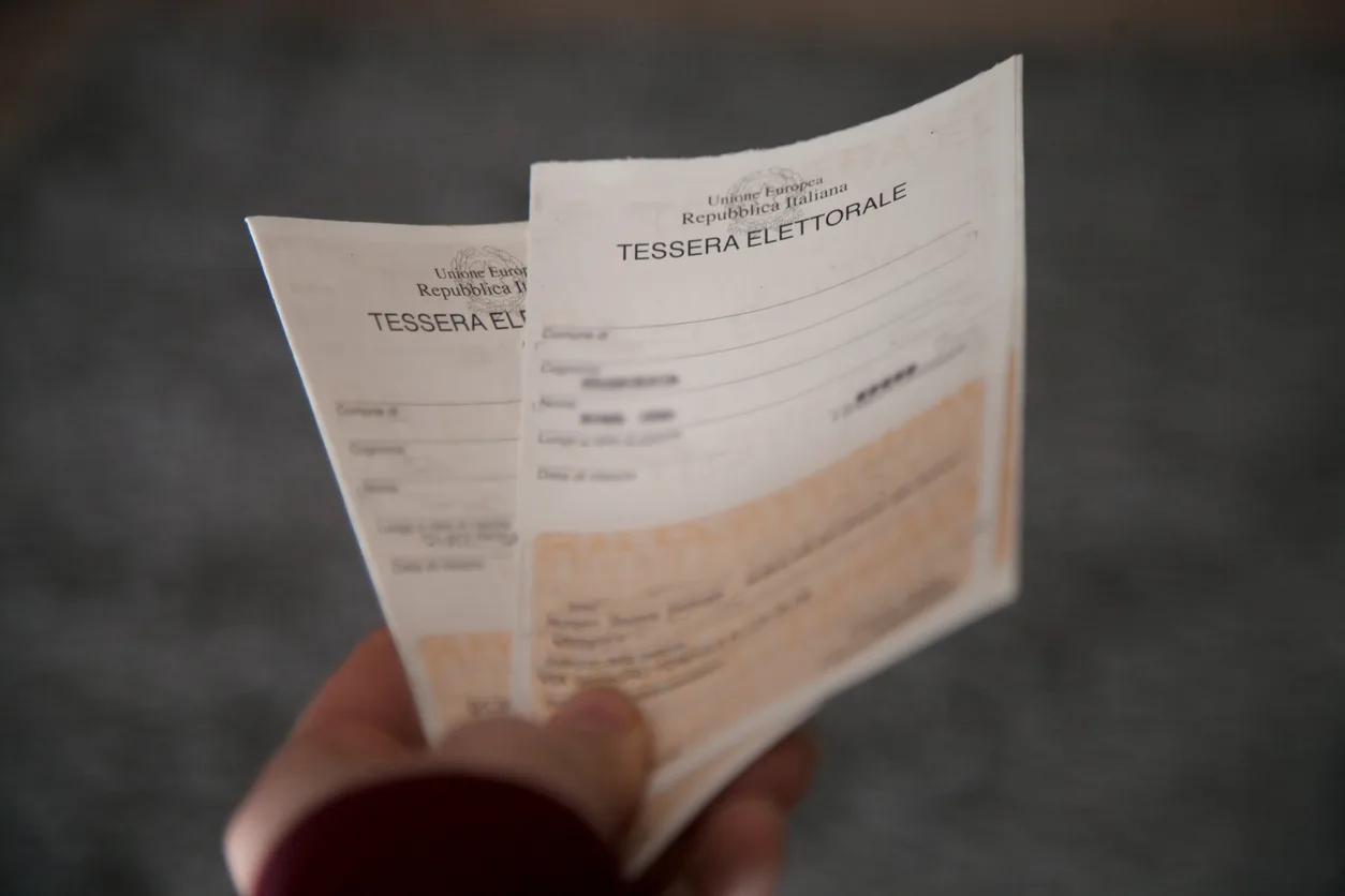 Cosa fare se la tessera elettorale si esaurisce, smarrisce o si cambia residenza