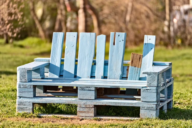 Come costruire una panca con i pallet