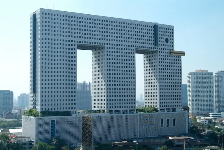 Elephant Building, il grattacielo a forma di elefante di Bangkok