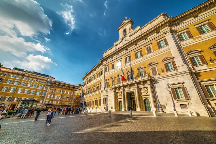 Detraibilità delle provvigioni, cedolare secca, mutui prima casa, bonus caldaie: gli ultimi emendamenti alla Legge di Bilancio 2025