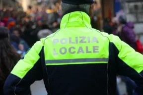 Controllo cambio residenza, i vigili possono passare anche sabato e domenica?