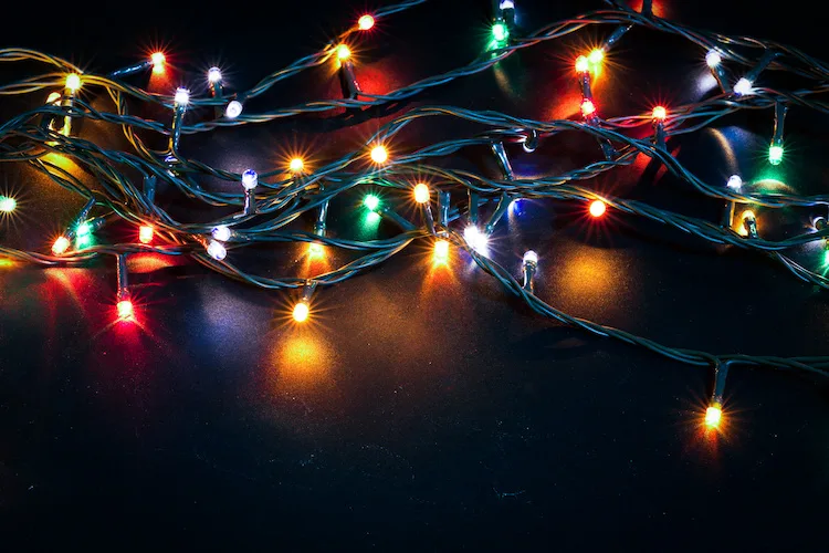 Dove si buttano le luci, le palline, l’albero e gli altri addobbi di Natale?
