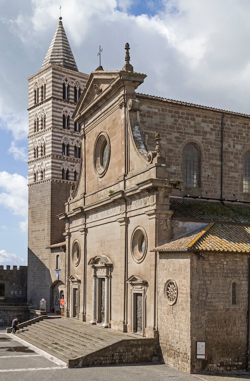 Perché Viterbo viene chiamata la "città dei papi"? Cattedrale di San Lorenzo
