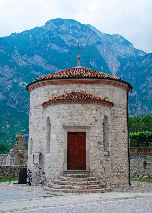 Venzone