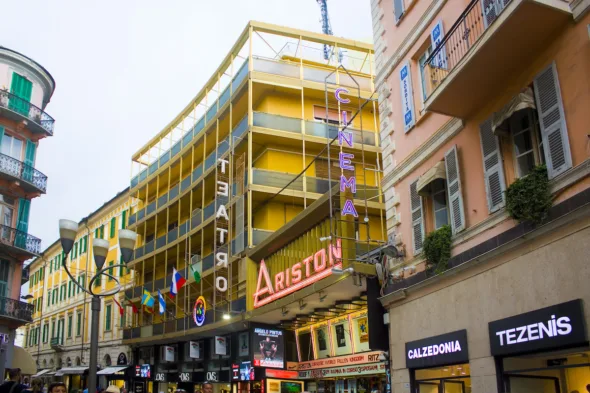 Quanto costa vivere vicino all'Ariston di Sanremo?