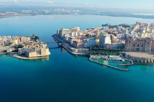 Taranto: the first offshore wind farm opens