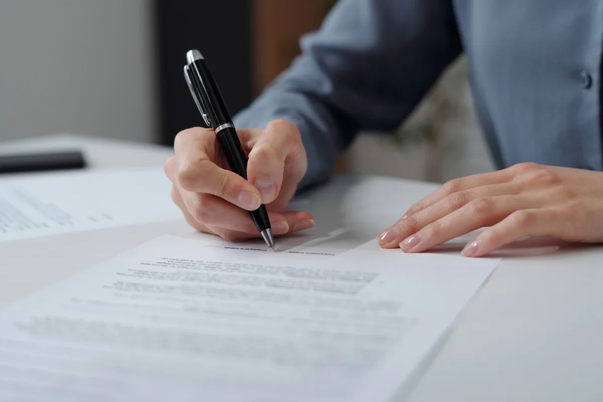 La nullità del contratto di locazione ad uso abitativo: cause principali e conseguenze