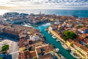 Carnevale estivo di Grado: storia e date per il 2025