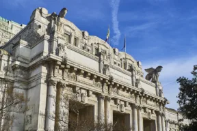 Come arrivare a Milano in auto, bus, treno e aereo