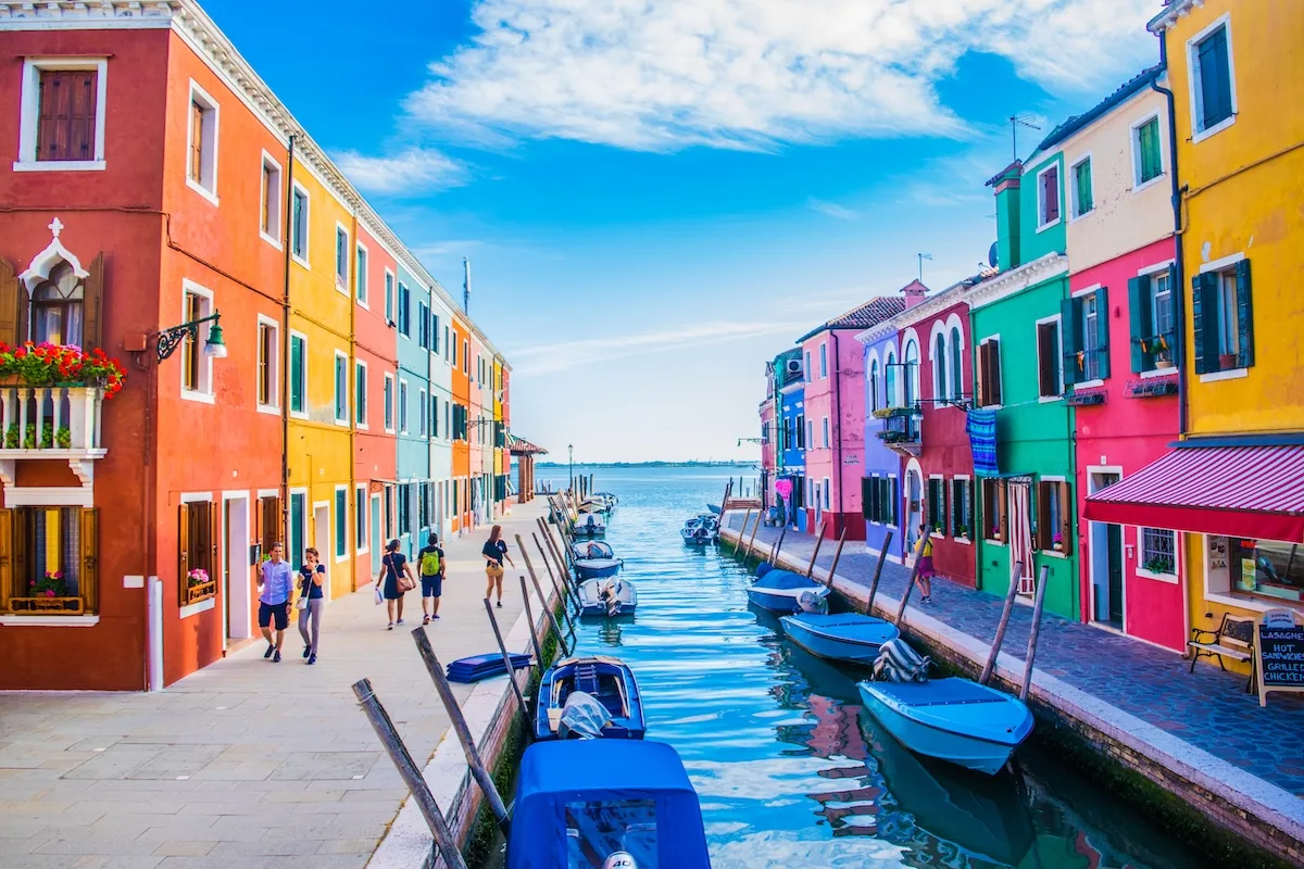 Dove andare per il ponte del 25 aprile? burano