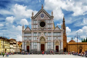Basilica di Santa Croce di Firenze: cosa vedere e chi è sepolto nella chiesa?