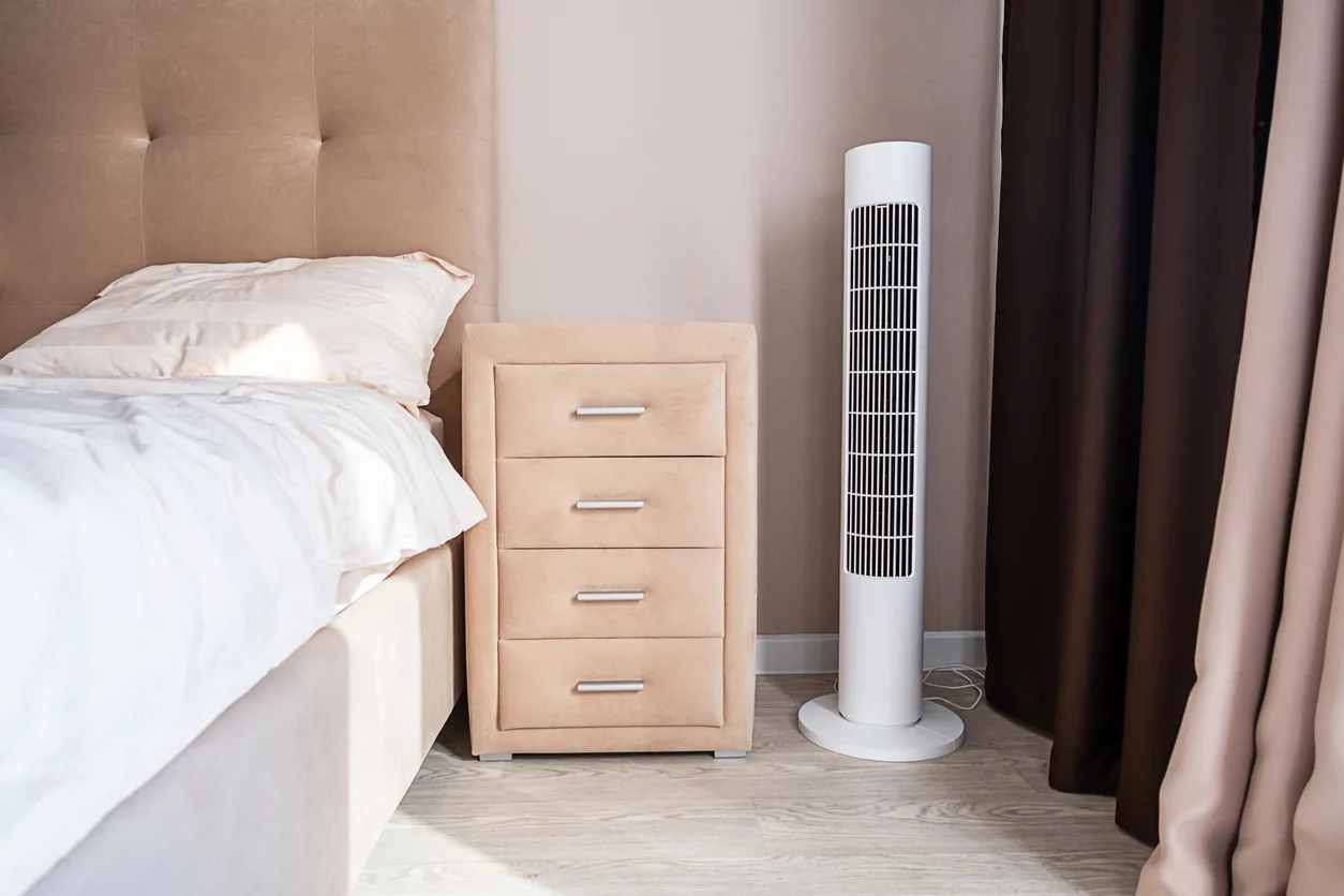 Ventilatore classico (o a piantana) e a colonna (o a torre): che differenza c’è e quale scegliere