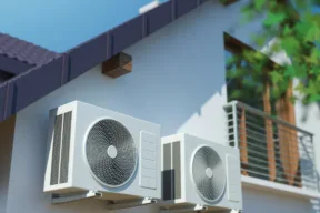 Cosa fare se il condizionatore del vicino emette aria calda verso la mia finestra o il mio balcone?