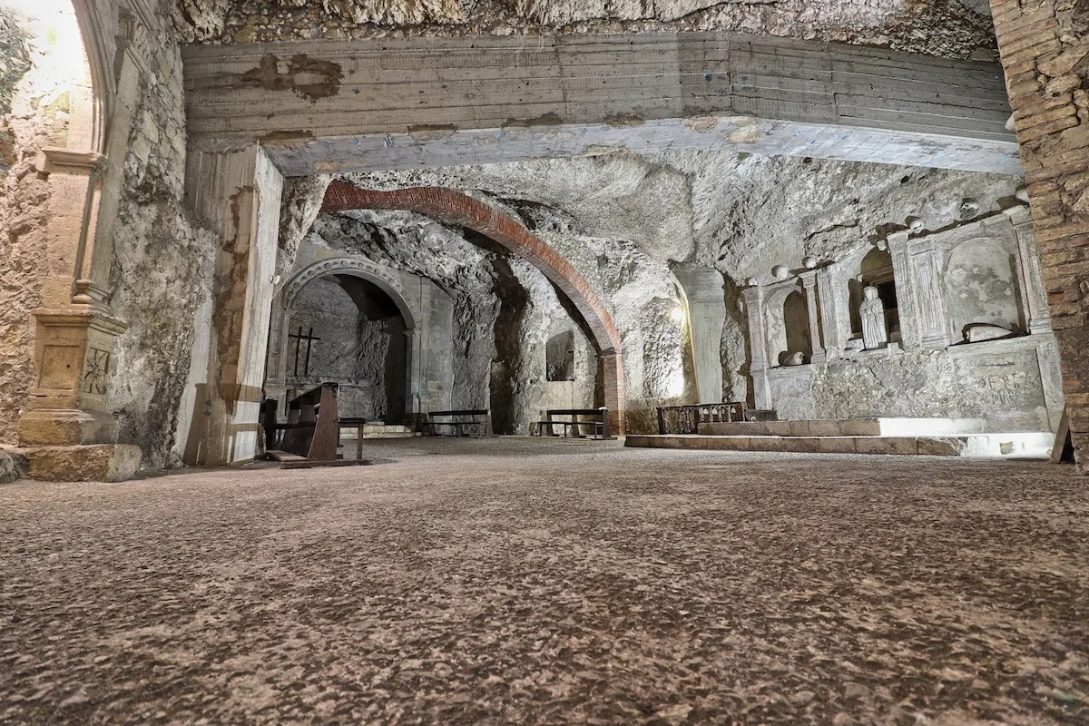 cripta di santa restituta